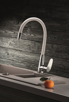 Baterie bucatarie Pyramis ELVIRA pipa elastica - EpicHome