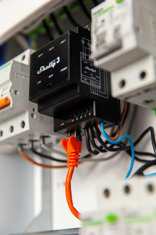 Releu Inteligent Shelly Pro 3 - 3 Canale, WiFi & LAN, Montaj Sina DIN